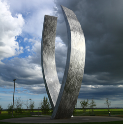 UC Merced Beginnings sculprute